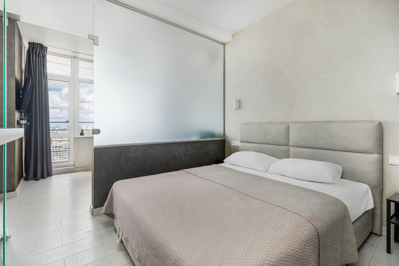Razor Apartment With Terrace, Kamanina Odessa Eksteriør bilde